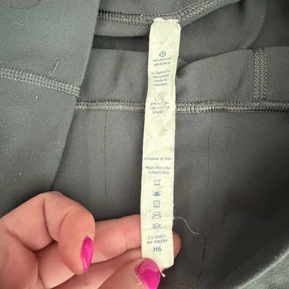 Lululemon Train Times Tight Leggings Size 6 Charcoal Gray Pockets - Picture 3 of 8
